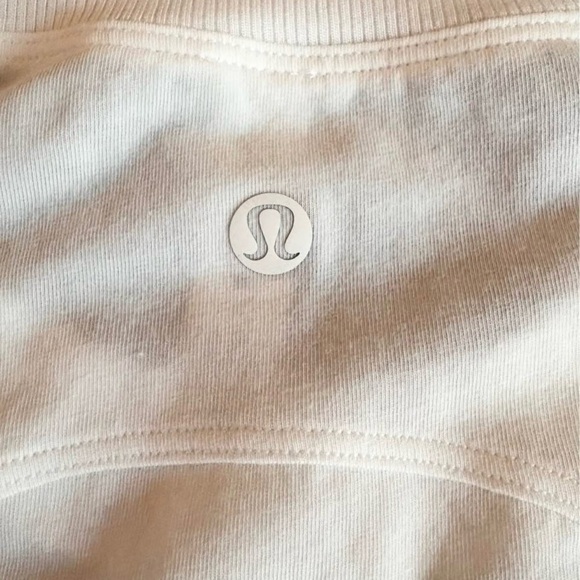 Lululemon Cinch Me Up Front Tank - Picture 4 of 6